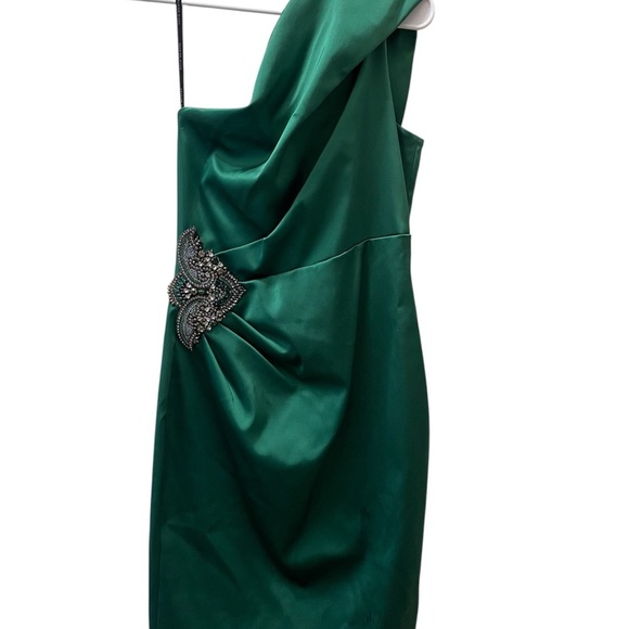 David Meister Emerald Green Dress - Picture 2 of 7
